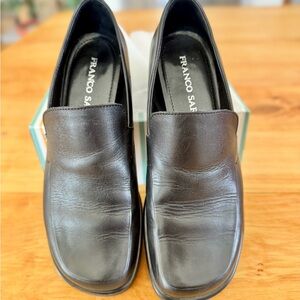 Franco Sarto Women’s black Leather loafers.